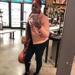 Meet your Posher, Kaya